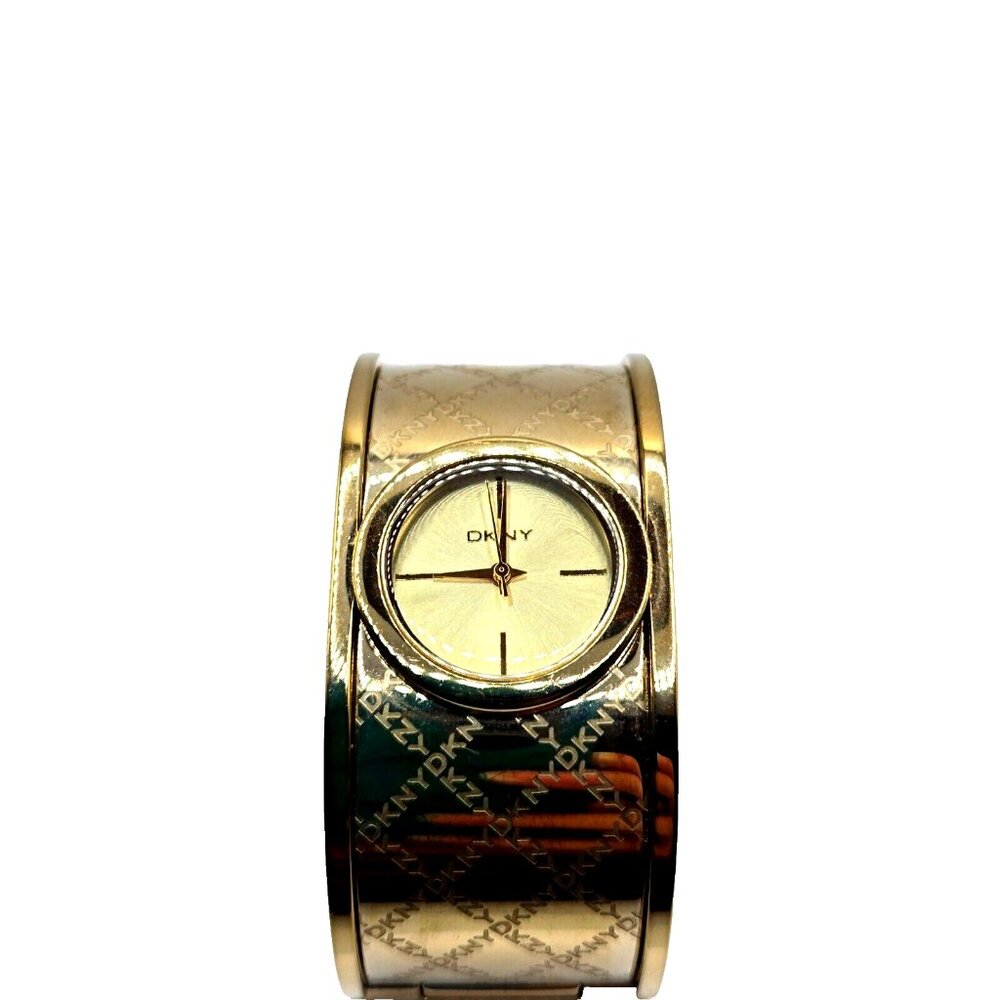 Vintage DKNY Gorgeous gold Plated Signature Bracelet Watch NY-4955